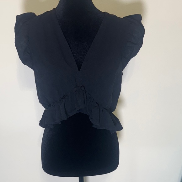 Fancyinn Tops - Fancyinn Elegant Black Ruffle Blouse